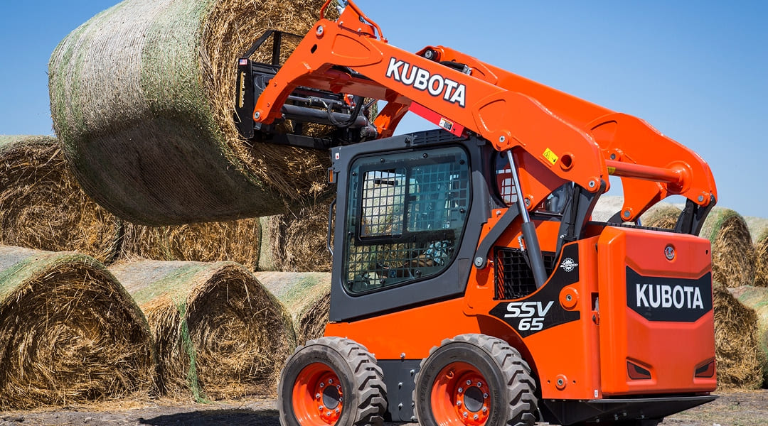 Tracteur compact : trouvez le modèle adapté à votre terrain